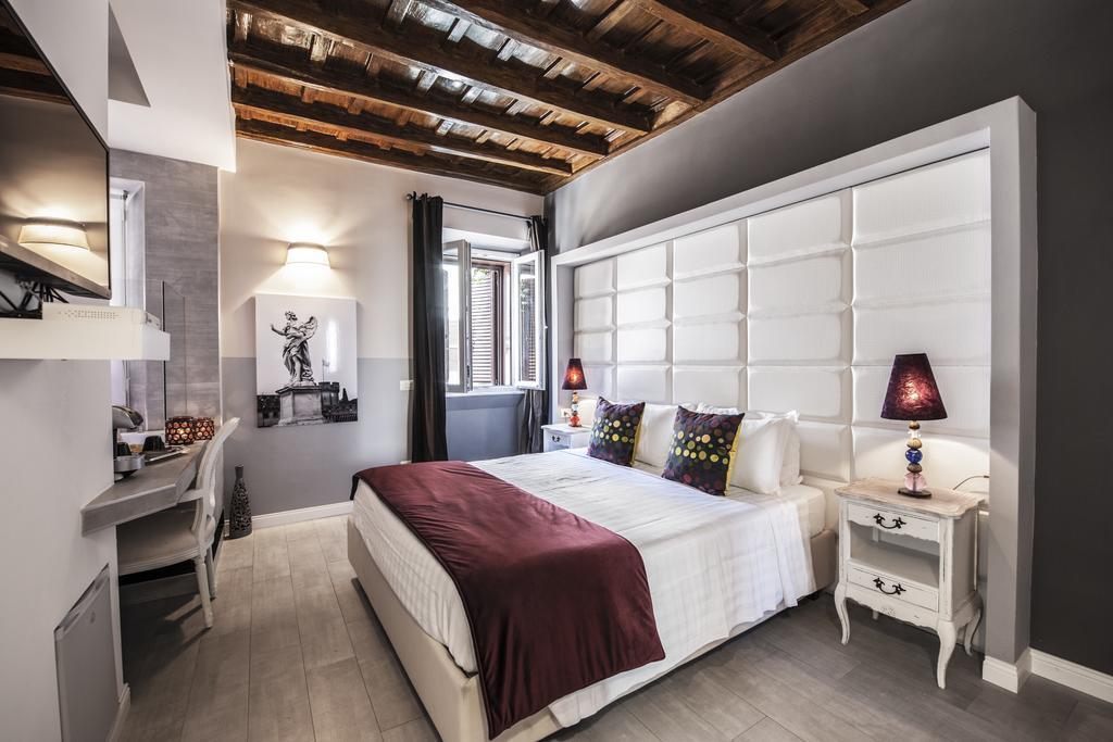 Town House Spagna- Luxury Rooms With Jacuzzi Bath Rome Exterior photo